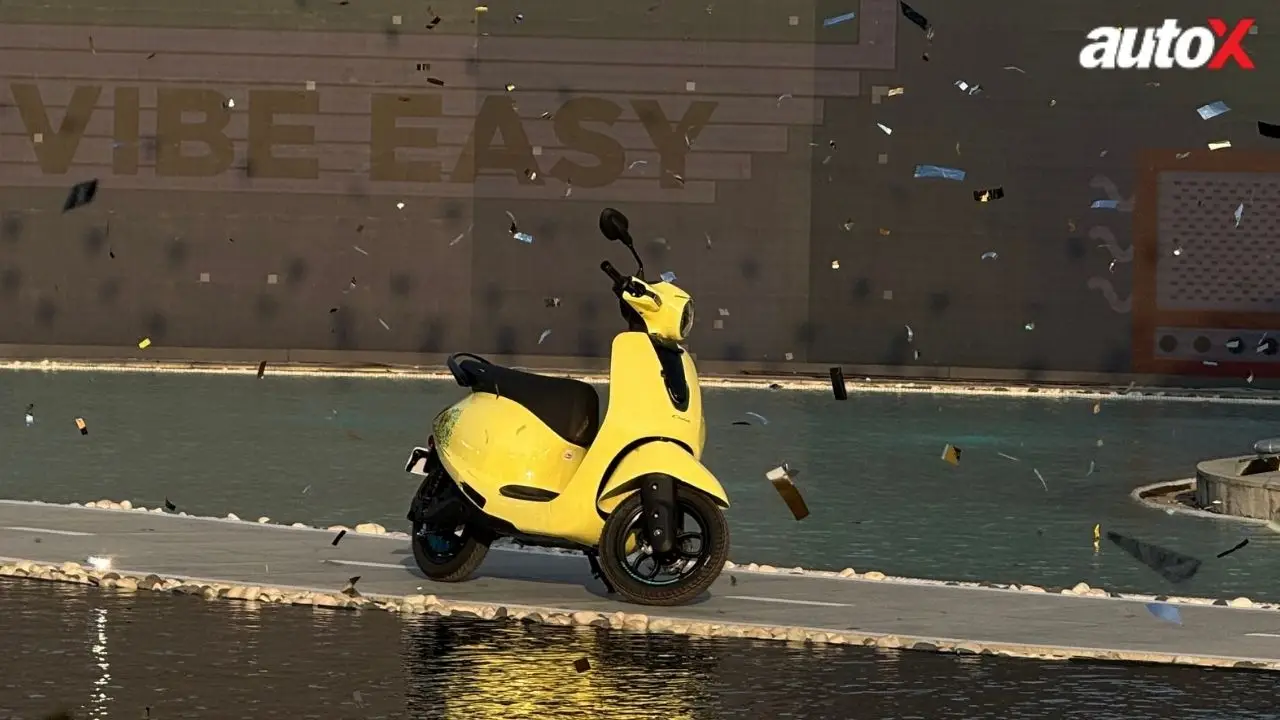 New Bajaj Chetak C25.jpg