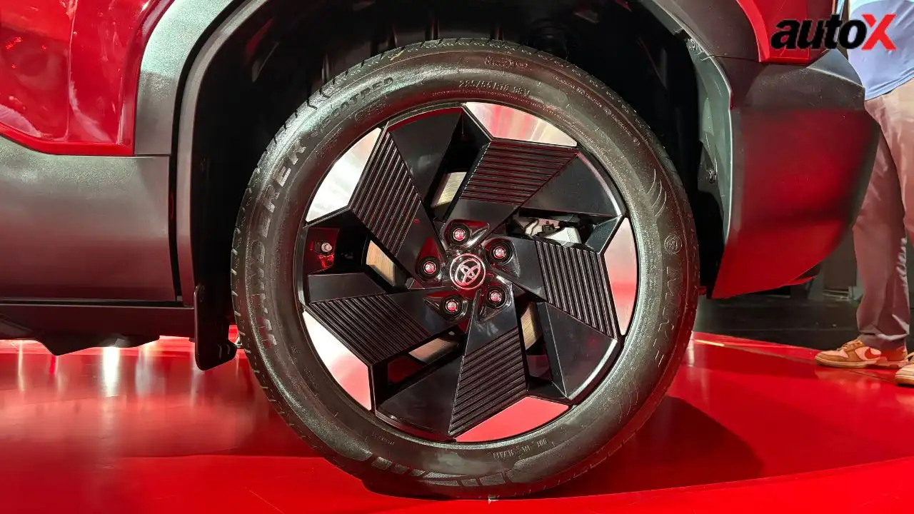 Toyota Urban Cruiser Ebella Alloy Wheels.jpg