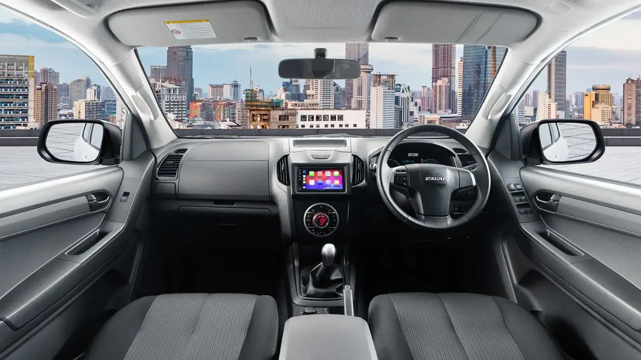 2026 Isuzu D-Max Hi-Lander Interior.jpg