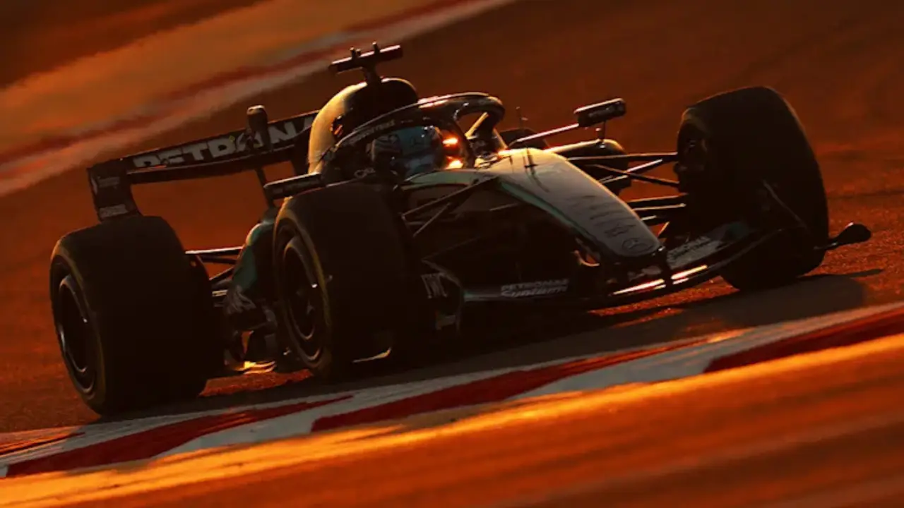 F1 Mercedes Driver George Russel.png