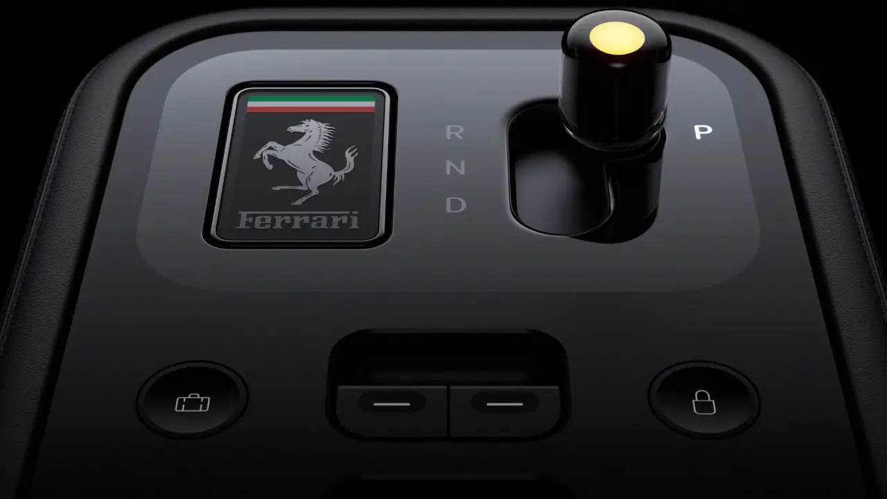 Ferrari Luce EV Drive Selector.png