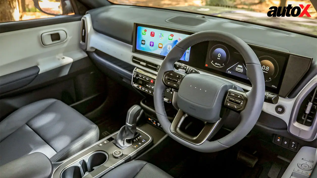 Hyundai Venue-View-Of-Steering-Console-And-Instrumentation.jpg