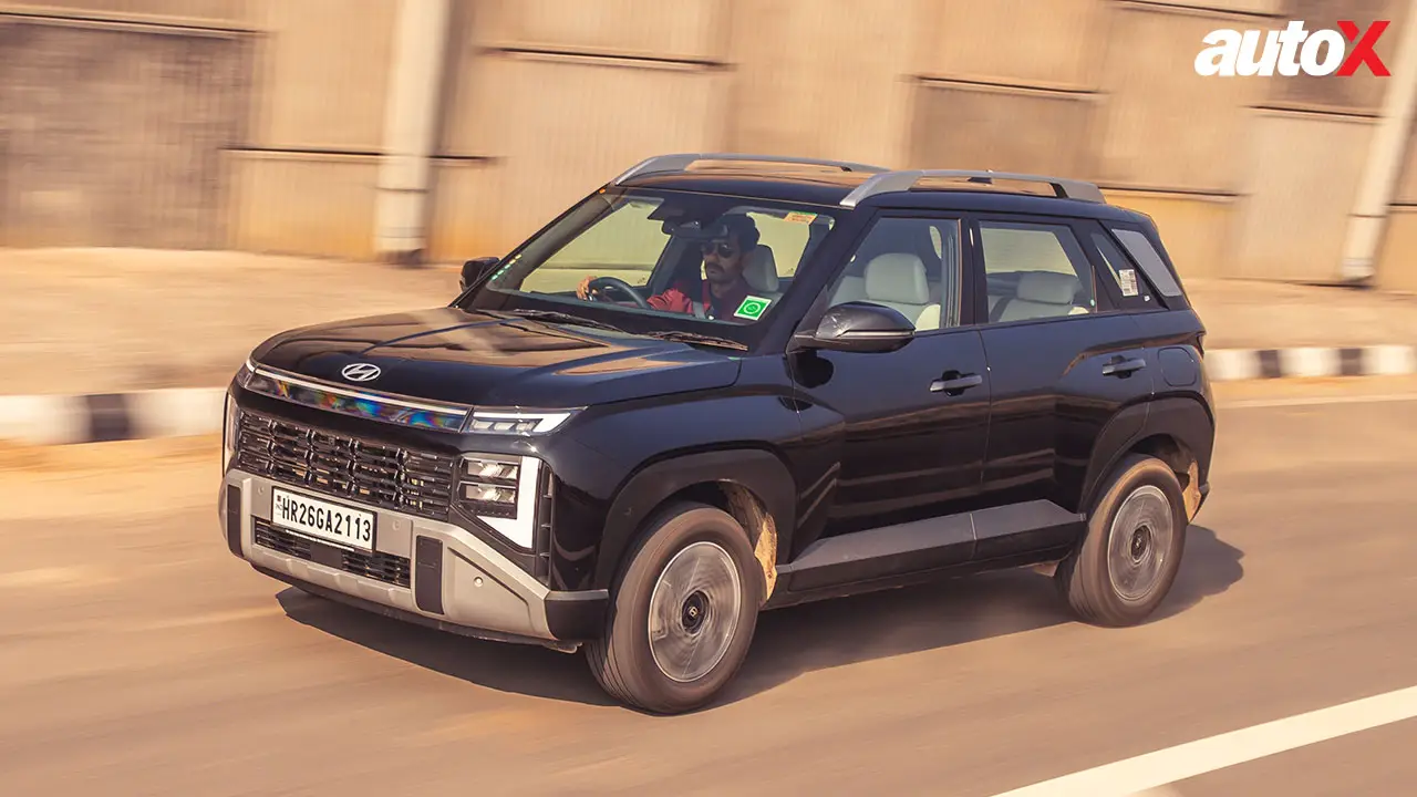 Hyundai Venue-side-profile-dynamic.jpg