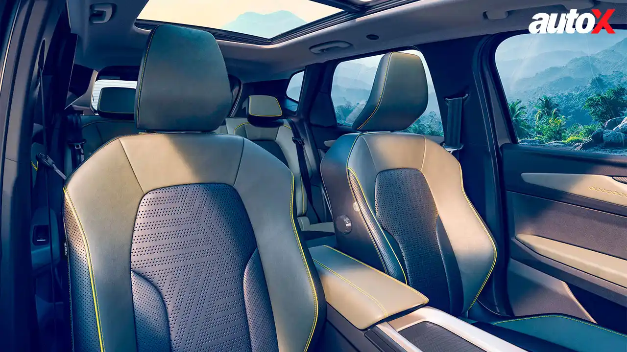 New Renault Duster-Interior-2.jpg