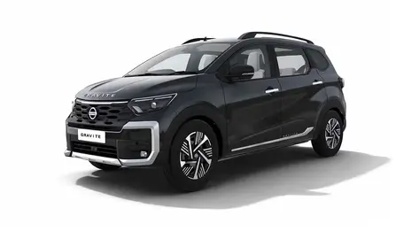 Nissan Gravite Onyx Black