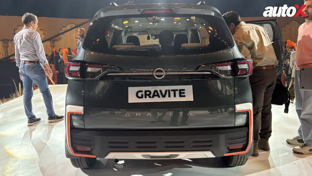 Nissan Gravite Rear (1).jpg