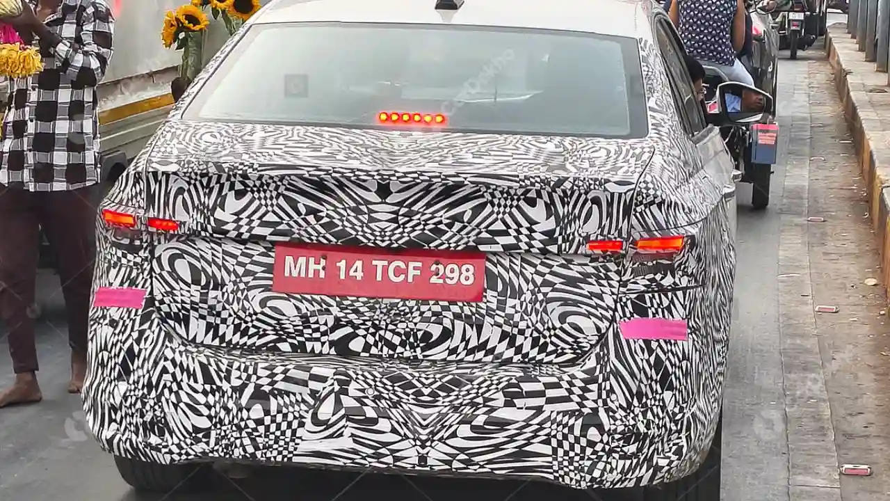 Skoda Slavia Facelift Spied Rear.jpg