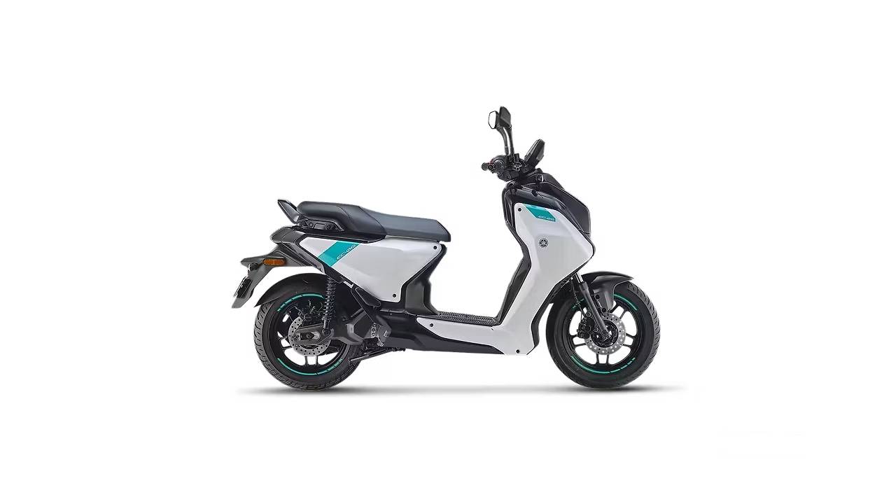 Yamaha EC-06 Bluish White