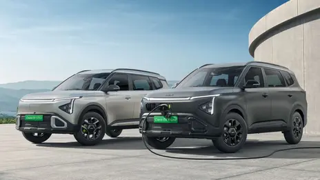 2026 Kia Carens Clavis EV Gets GT-Line, X-Line Variants, and 6-Seater Option