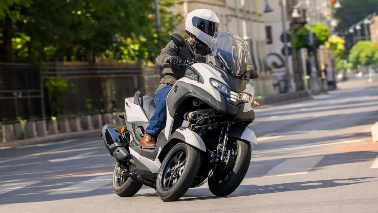 2026 Yamaha Tricity 300 Scooter action shot.png