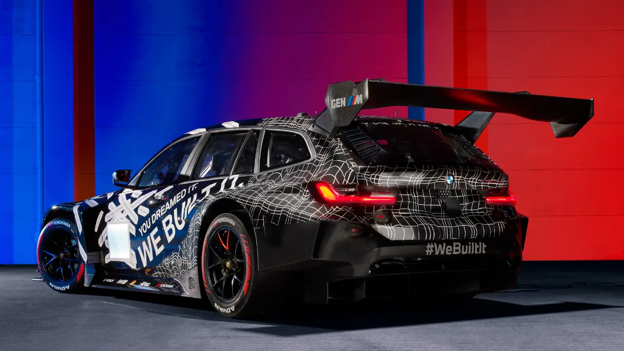 BMW M3 Touring GT3 Wagon Front (2).png