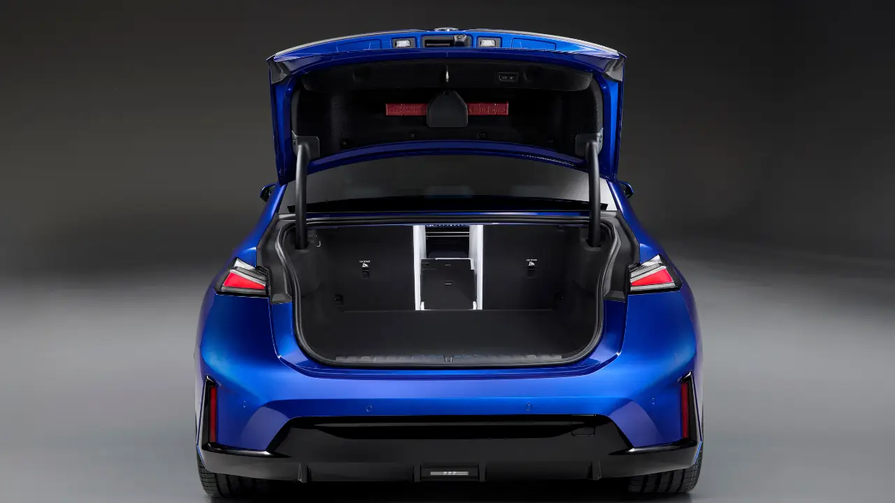 BMW i3 Neue Klasse boot.png