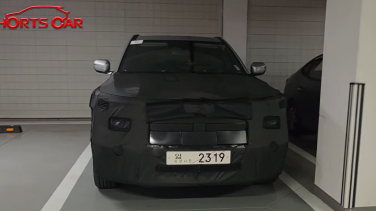 Hyundai Creta Mid Spec Variant Spied (1).jpg