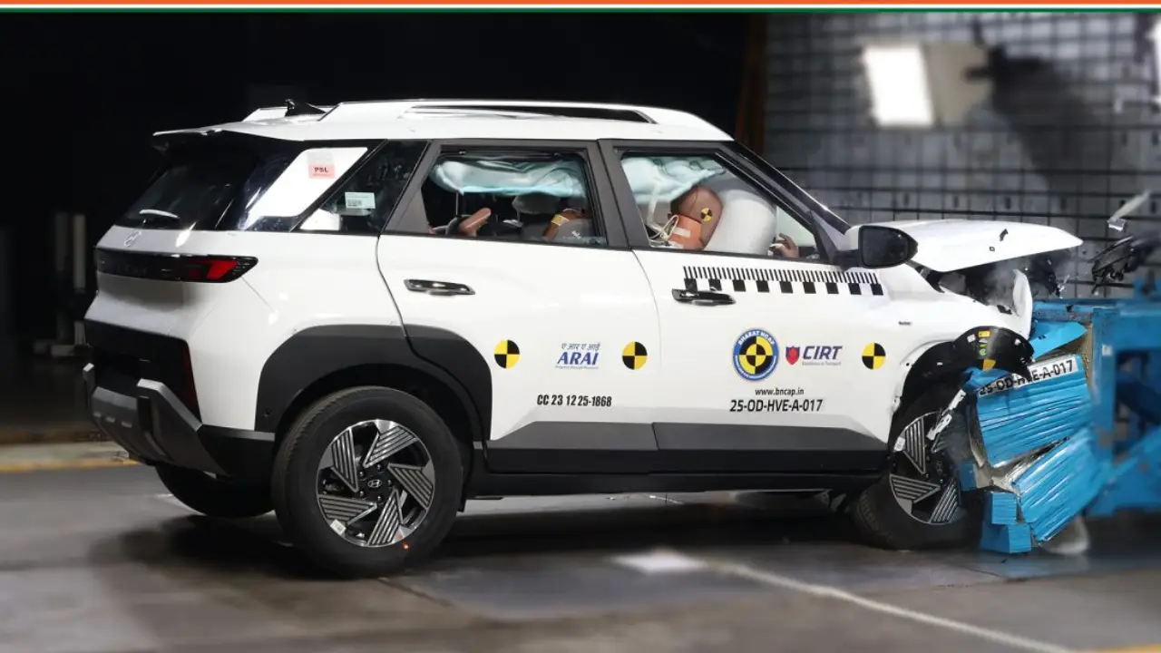 Hyundai Venue Facelift Bharat NCAP crash test Hyundai Venue Facelift Bharat NCAP crash test