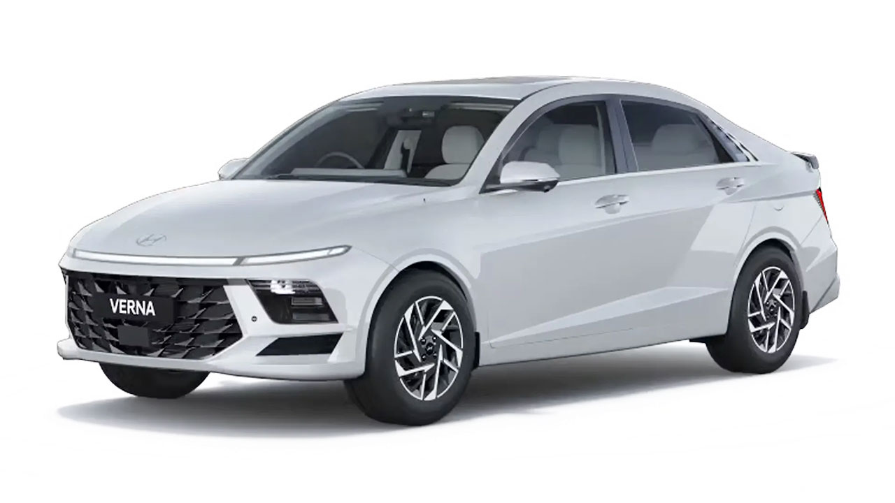 Hyundai Verna Atlas White