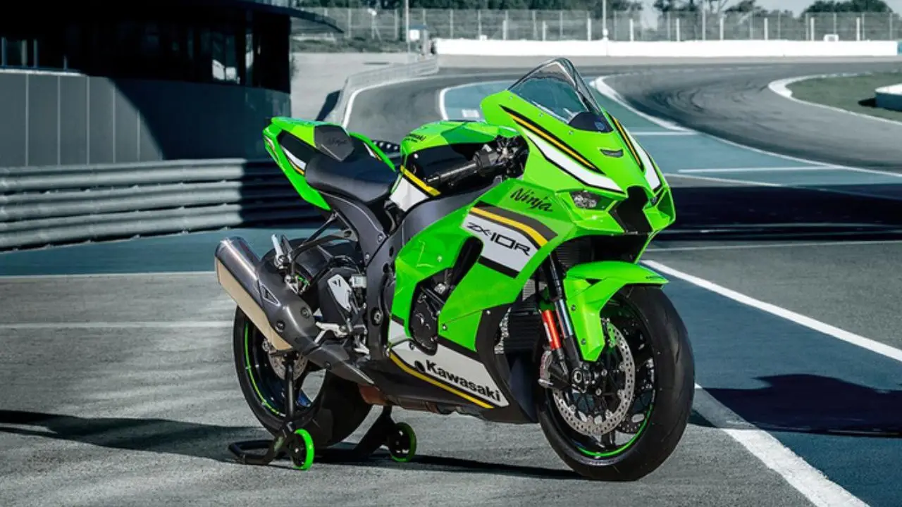 Kawasaki Ninja ZX-10R Gets Discount of up to Rs 2.89 Lakh