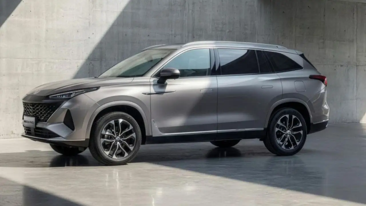 MG S9 Plug-in Hybrid Debuts as Brand’s First 7-Seater SUV; Will It Come to India?