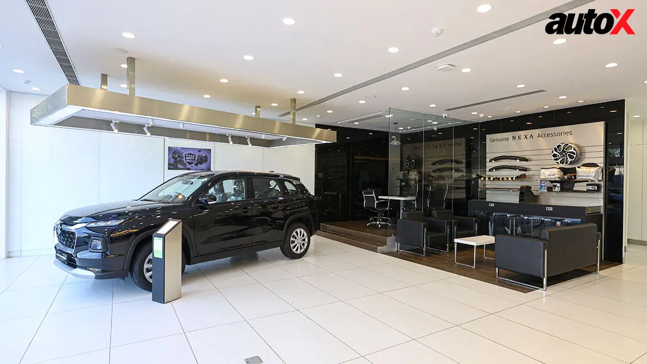 NEXA-Studio_-Single-car-display-area.jpg
