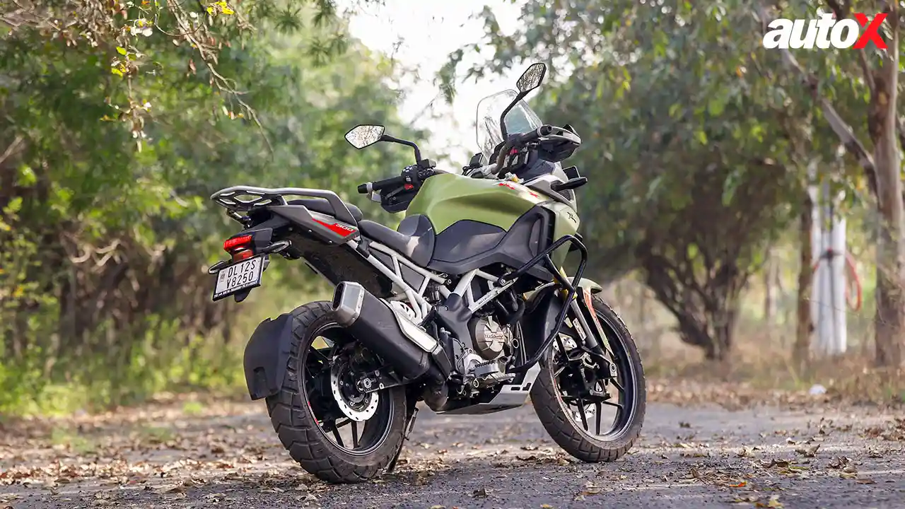 TVS Apache RTX-Stand-View.jpg