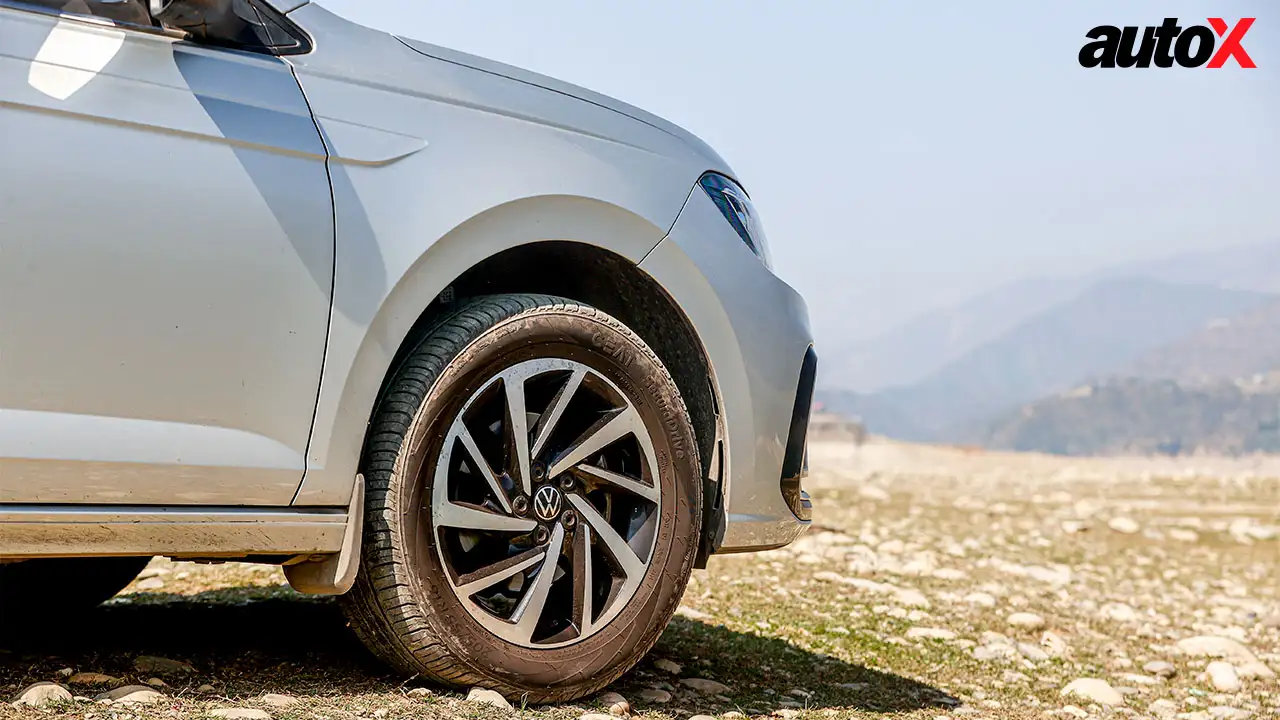 Volkswagen Virtus-alloy-wheel.jpg