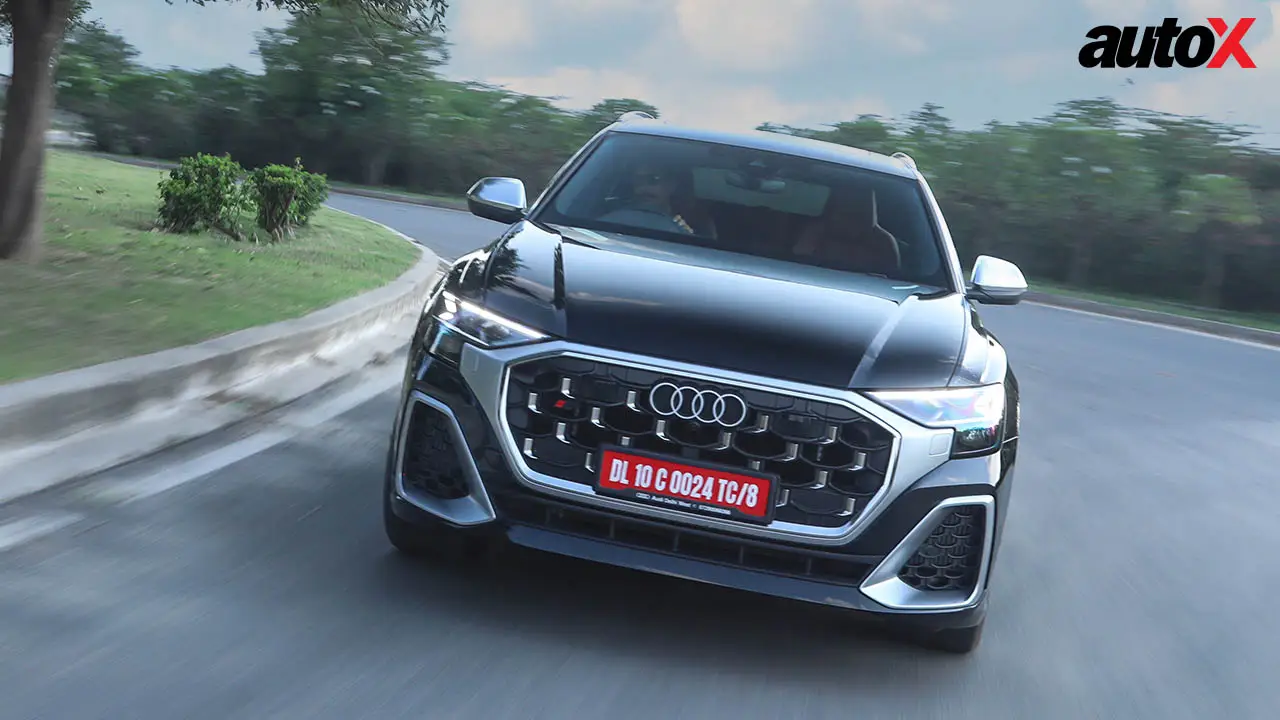 Audi SQ8 cornering.jpg