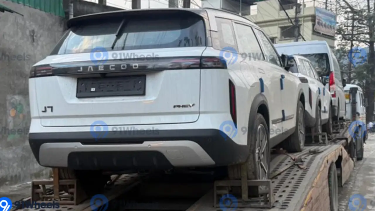 Chery Jaecoo J7 Spotted in India (1).png