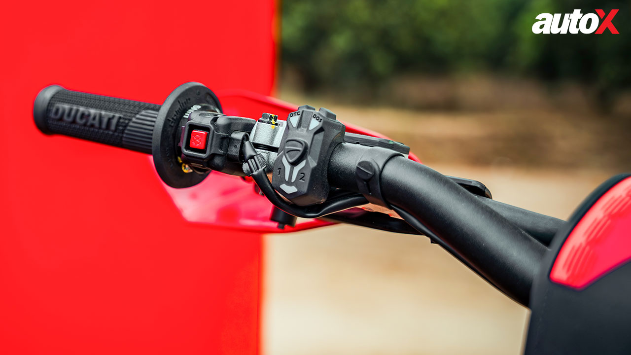 Ducati Desmo450 MX-switch.jpg