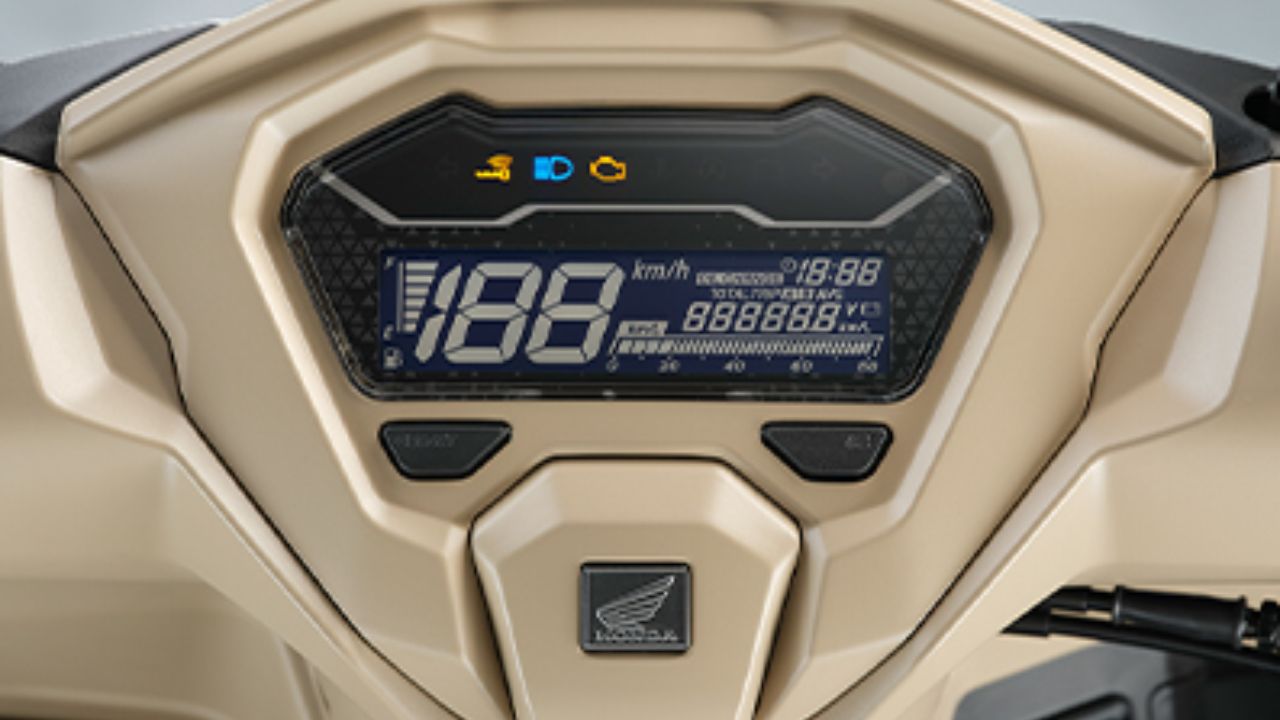 Honda Click 125 int cluster.jpg