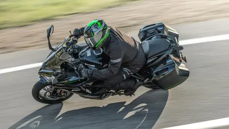 Kawasaki Ninja 1100SX Gets Complimentary Panniers Worth Rs 1.25 Lakh