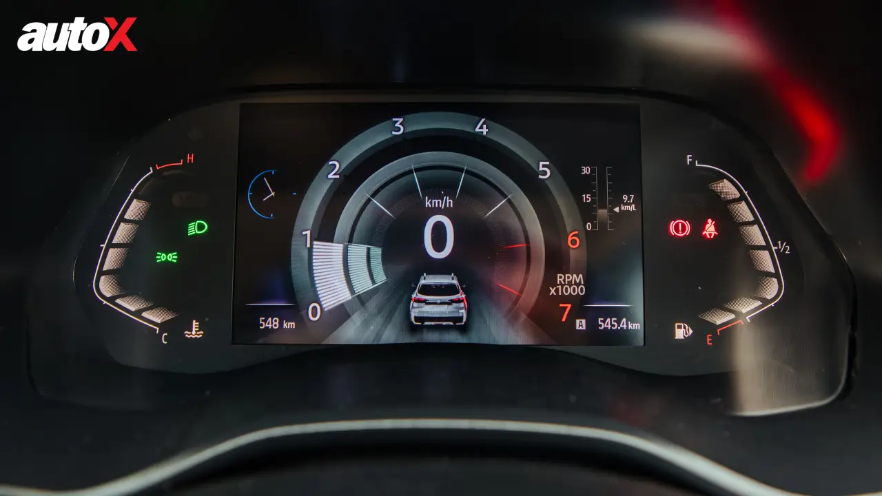 Nissan Gravite Digital Drivers Display.png
