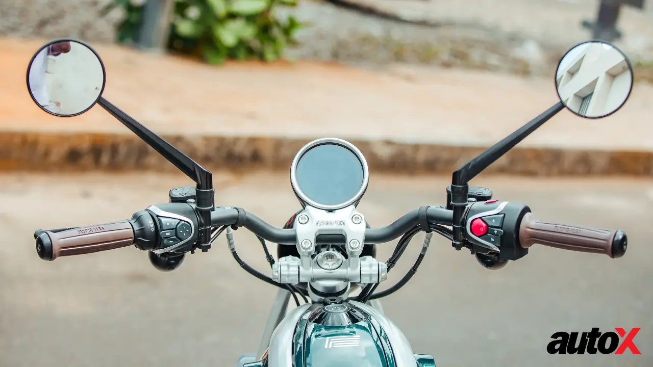 Royal Enfield Flying Flea C6 Handlebar.png