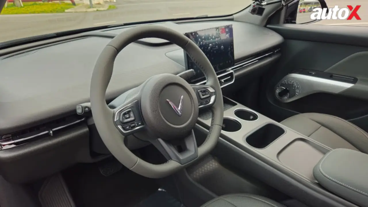 VinFast MPV 7 Interior.png