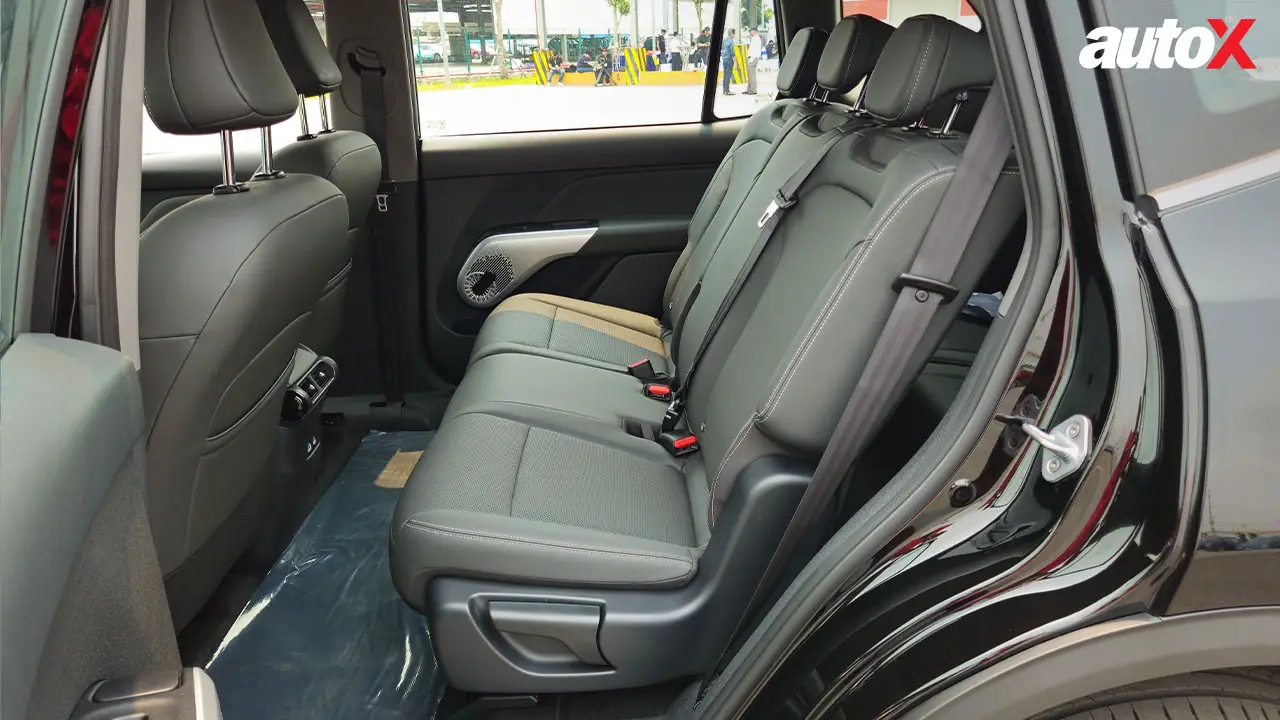 VinFast VF MPV 7 second row seats.jpg