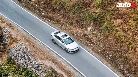 Volkswagen Virtus Top View 1776345549747