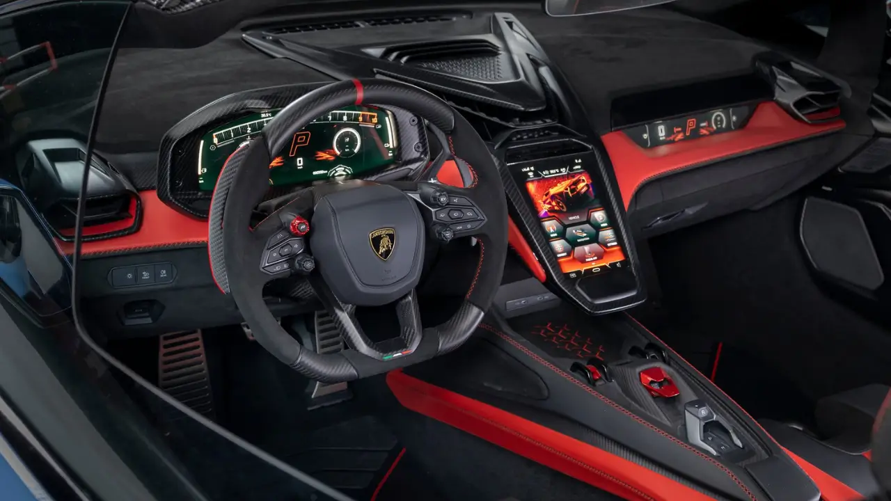 Lamborghini Fenomeno Roadster Interior.png